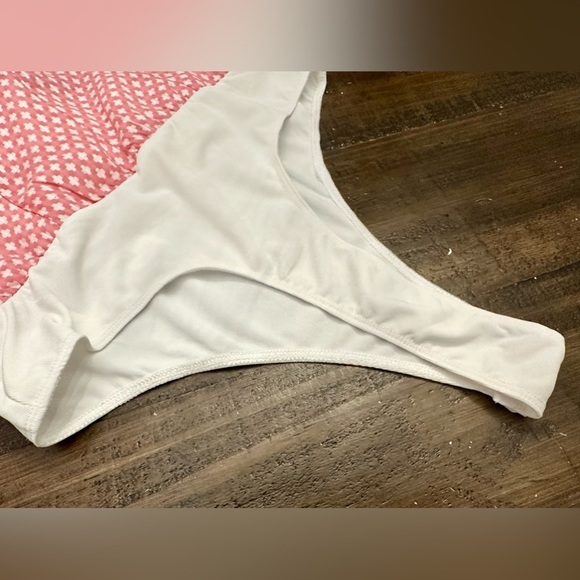 Puff sleeve bodysuit pink and white size medium - Picture 8 of 14